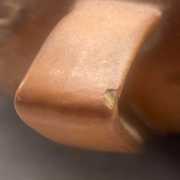 Roseville Pottery #447-6  Brown Terra Cotta 2 handled Magnolia Bowl, 194… - Picture 6 of 7